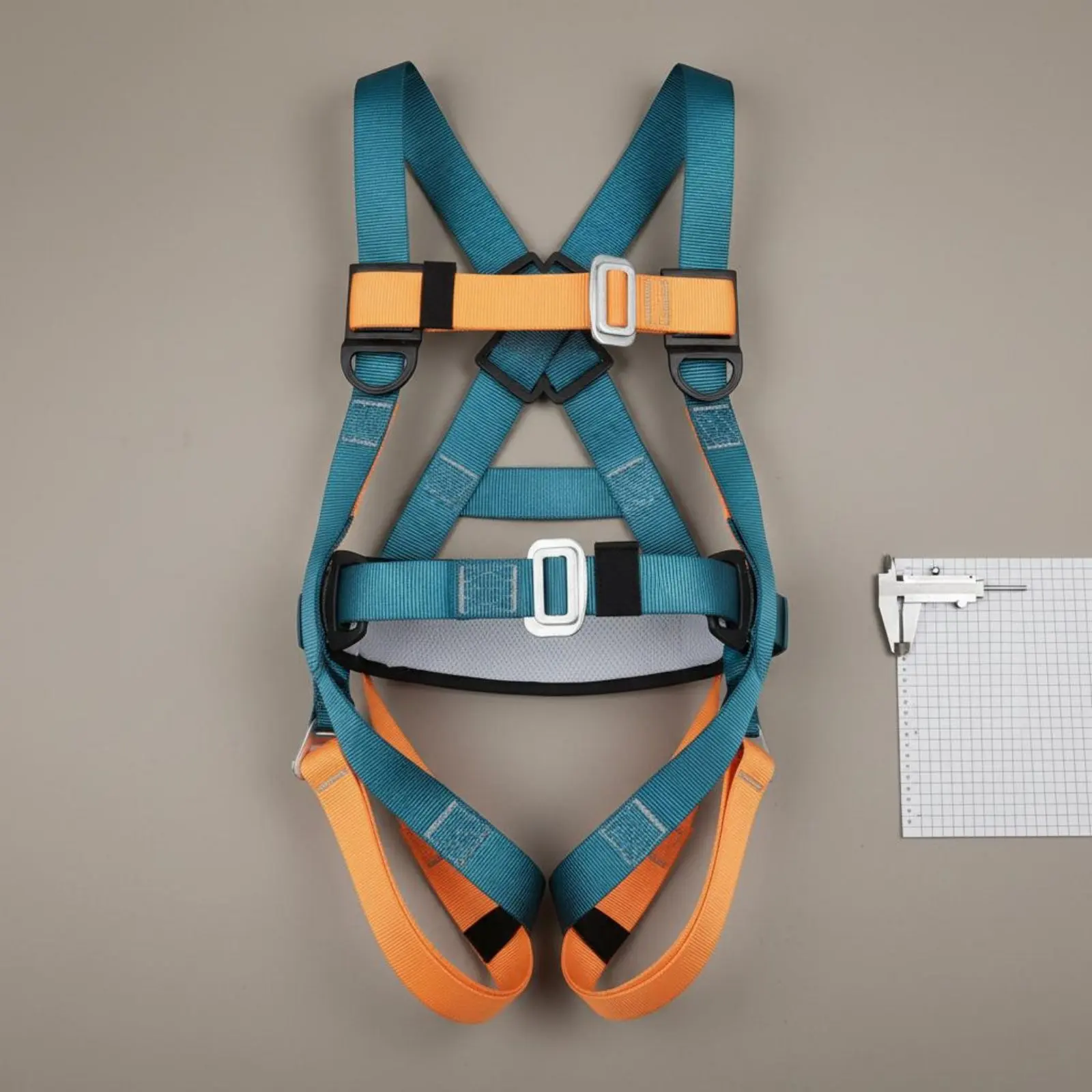 5 Point Safety Harness Shock Absorption Full Body Safety Harness Adjustable Straps Heavy Duty for Professionals, Window Cleaning
5 Point Safety Harness Shock Absorption Full Body Safety Harness Adjustable Straps Heavy Duty for Professionals, Window Cleaning