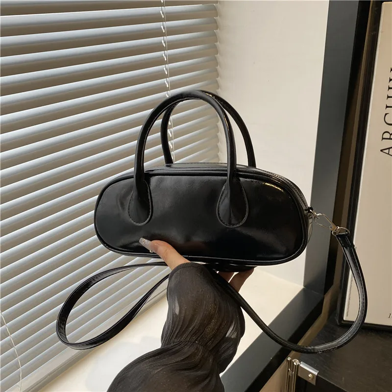 New Niche design baguette bag Stylish Mini small bowling bag Boston Pouch Summer Style Crossbody Bag Sweet Fresh Small Handbag
New Niche design baguette bag Stylish Mini small bowling bag Boston Pouch Summer Style Crossbody Bag Sweet Fresh Small Handbag