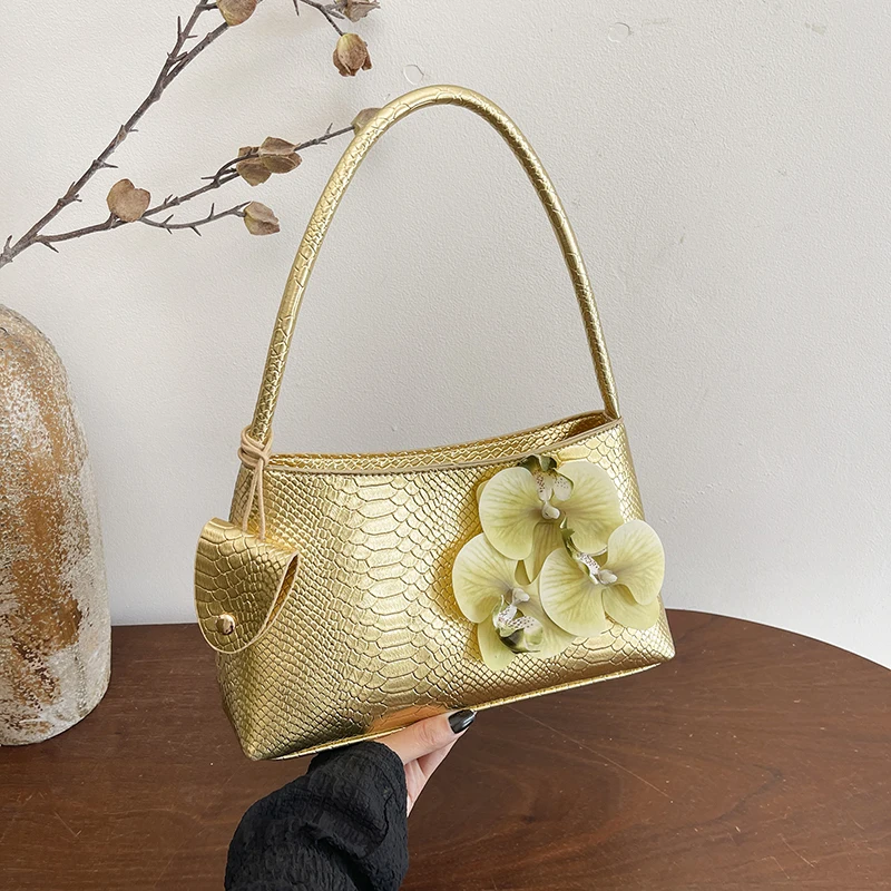 Gold Evening Purse Fashion Party Clutch Bag For Women Brand Alligator Leather Shoulder Bag Floral Design Underarm Handbag Black
Gold Evening Purse Fashion Party Clutch Bag For Women Brand Alligator Leather Shoulder Bag Floral Design Underarm Handbag Black