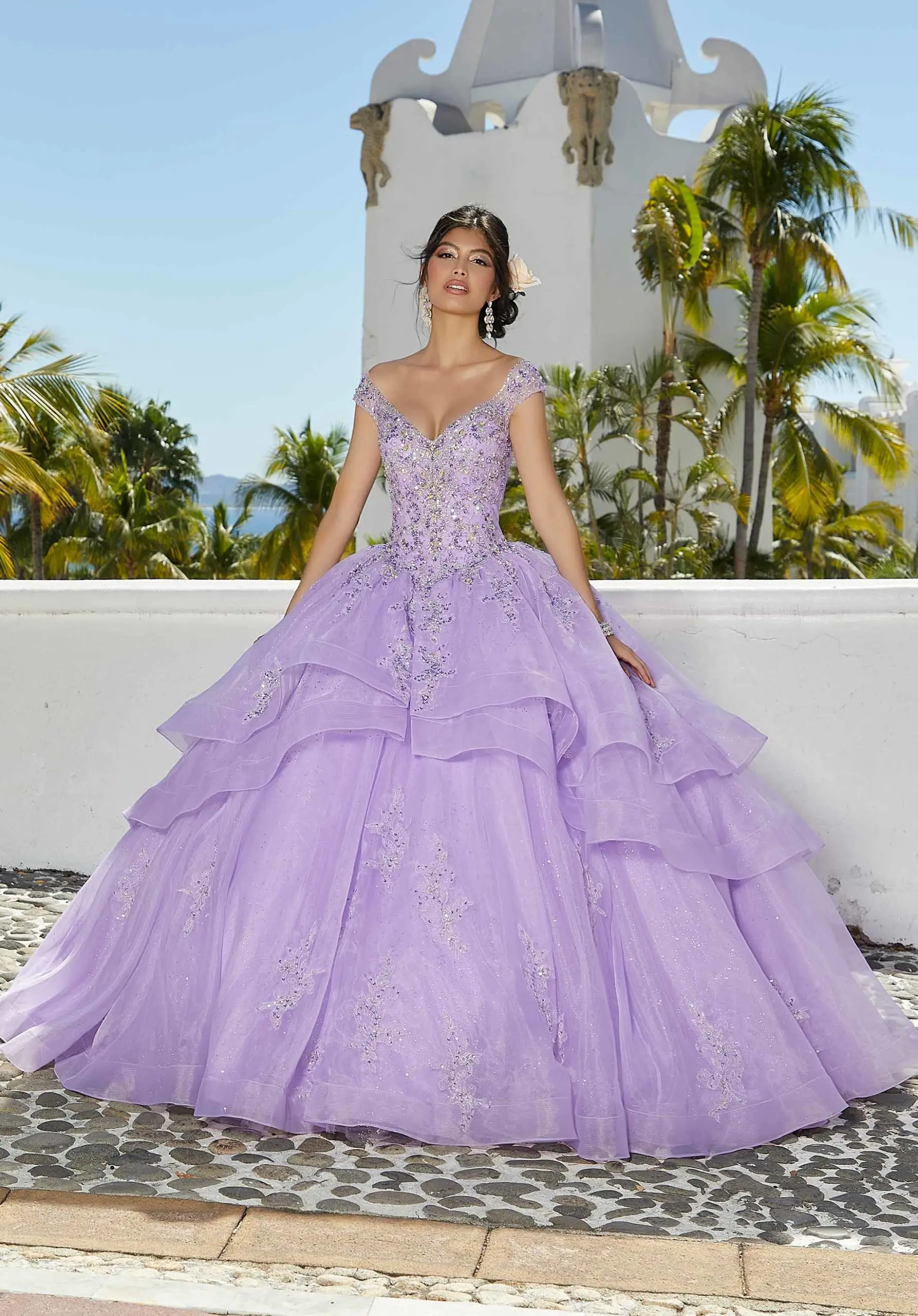 Elegant Shiny Lace Princess Gown Ball Dresses Victorian Dress Prom Gown Civil War Evening Dresses Queen dress P-048
Elegant Shiny Lace Princess Gown Ball Dresses Victorian Dress Prom Gown Civil War Evening Dresses Queen dress P-048