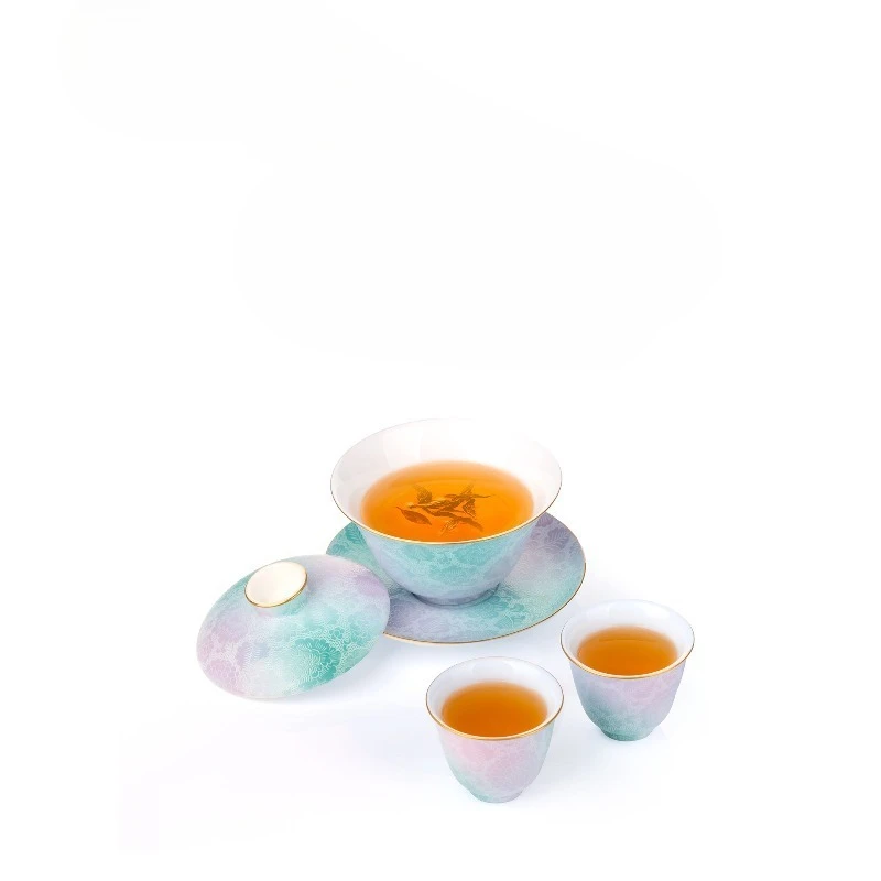 Tea cover bowl set, one cover and two cups of Kung Fu tea set
Tea cover bowl set, one cover and two cups of Kung Fu tea set