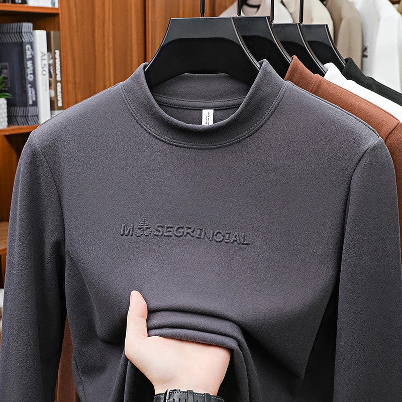 High-End Man Long-Sleeved T-Shirt Velvet Fleece Pilling-Resistant Mock Neck Letter Print Winter New Tops Fashion Casual MensWear
High-End Man Long-Sleeved T-Shirt Velvet Fleece Pilling-Resistant Mock Neck Letter Print Winter New Tops Fashion Casual MensWear