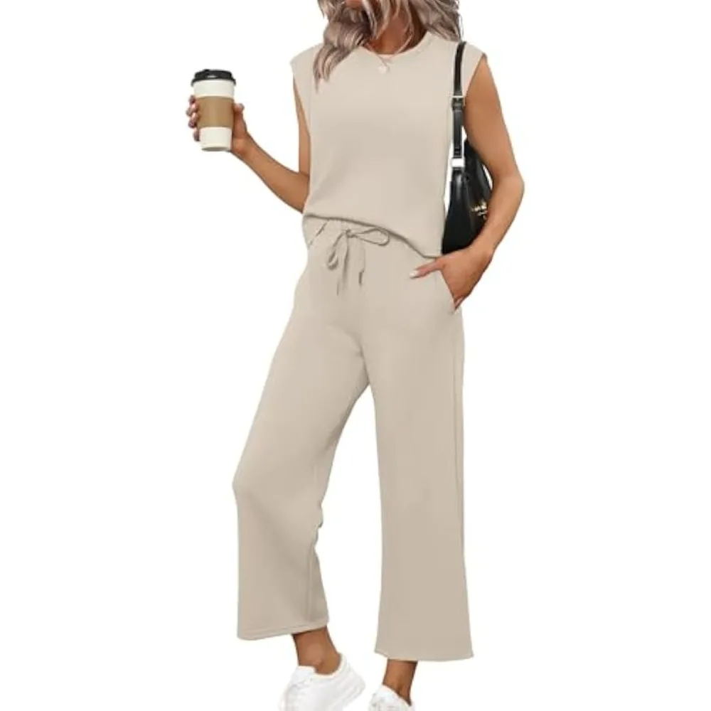 Женский летний комплект из двух предметов — укороченные брюки и топ с широкими штанинами для повседневного путешествия или отдыха
Женский летний комплект из двух предметов — укороченные брюки и топ с широкими штанинами для повседневного путешествия или отдыха