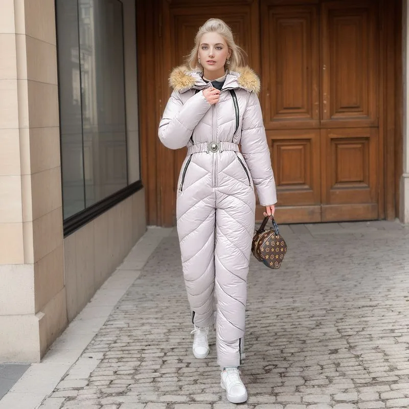 High-quality Ski Suit Set For Women Windproof Waterproof And Warm Jacket And Pants, Complete Set Of Snowboarding Gear
High-quality Ski Suit Set For Women Windproof Waterproof And Warm Jacket And Pants, Complete Set Of Snowboarding Gear