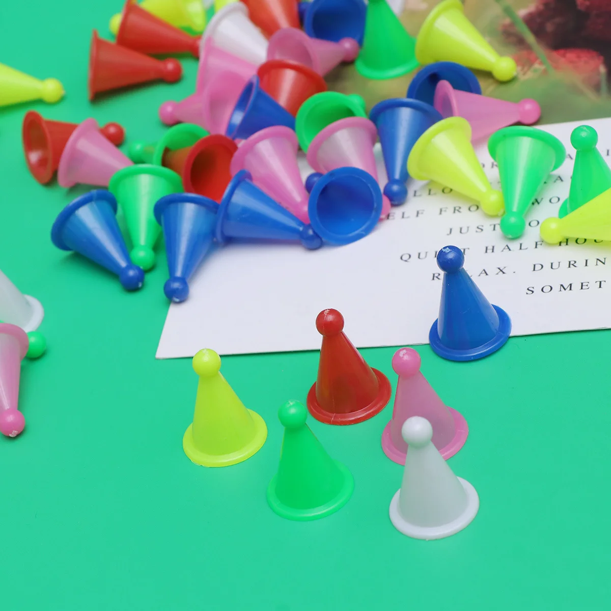 100pcs Mixed Color Checker Replacement Plastic Pegs Board Accessories Educational Chess For Kids Travel Fun Leisure
100pcs Mixed Color Checker Replacement Plastic Pegs Board Accessories Educational Chess For Kids Travel Fun Leisure