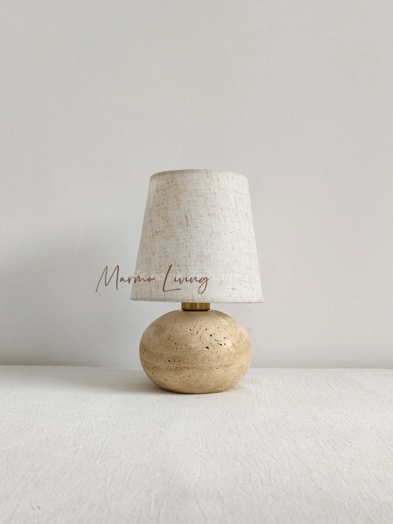 Wabi Sabi Style Designer Beige Travertine Table Lamp for Living Room Bedroom Nightstand Atmosphere Light
Wabi Sabi Style Designer Beige Travertine Table Lamp for Living Room Bedroom Nightstand Atmosphere Light