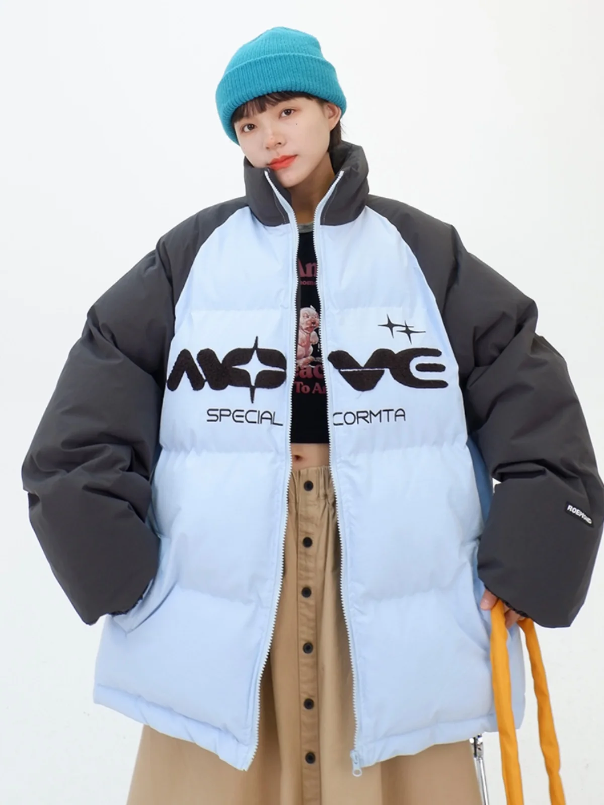 Contrast stand neck thickened cotton jacket for women's 2023 winter new loose fitting bf American fashion brand coats
Contrast stand neck thickened cotton jacket for women's 2023 winter new loose fitting bf American fashion brand coats