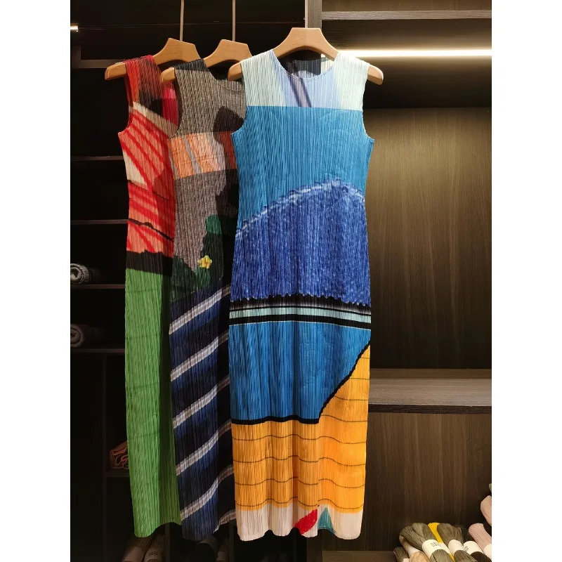 Miyake Pleated Dresses 2026 Summer New Vacation Plisse Dopamine Dress Elegant Sophisticated Printed Slim Fit Fold Long Dress
Miyake Pleated Dresses 2026 Summer New Vacation Plisse Dopamine Dress Elegant Sophisticated Printed Slim Fit Fold Long Dress