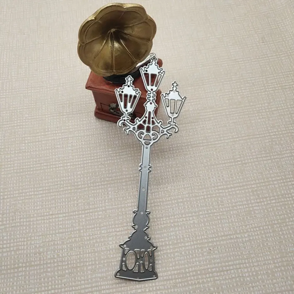 1Pc Silver Street Lamp Metal Cutting Die Keychain Shaker Heart Paper Key Chain Scrapbook Paper Craft Card Punch Art Knife Cutter
1Pc Silver Street Lamp Metal Cutting Die Keychain Shaker Heart Paper Key Chain Scrapbook Paper Craft Card Punch Art Knife Cutter