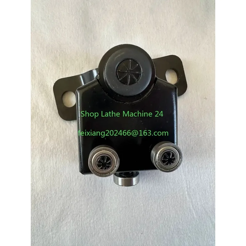 1PC Hot Sell Cab Door Slide Slide Komatsu PC30/35/40/45/50/55MR-2 Excavator Parts Digger Component
1PC Hot Sell Cab Door Slide Slide Komatsu PC30/35/40/45/50/55MR-2 Excavator Parts Digger Component