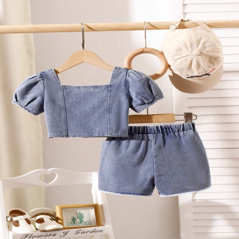 Children's Summer New Girls' Set Puff Sleeve Denim Top+Printed Denim Shorts
Children's Summer New Girls' Set Puff Sleeve Denim Top+Printed Denim Shorts