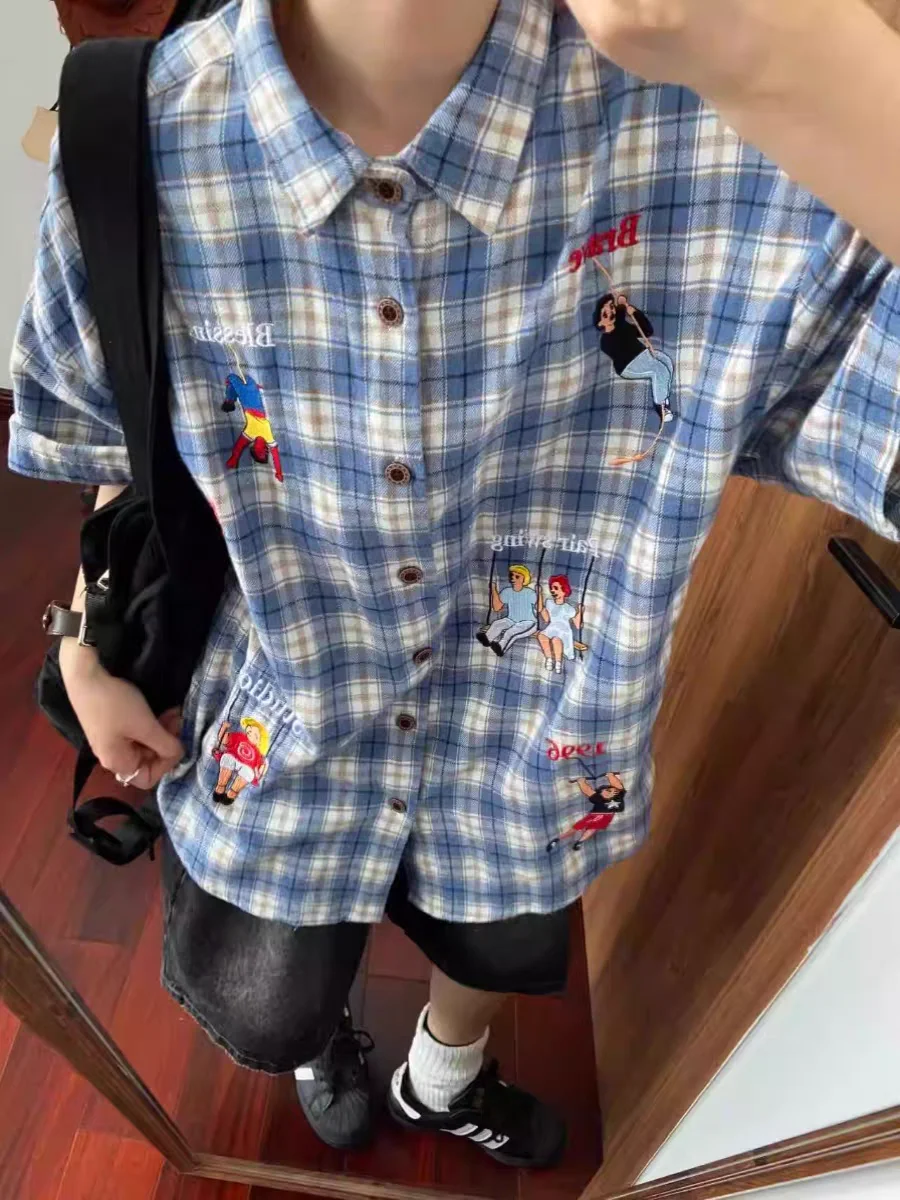 Summer American Retro Athlete Embroidered Short Sleeve Plaid Shirt Jacket Couples College Style Patterned Shirt Men's Women's
Summer American Retro Athlete Embroidered Short Sleeve Plaid Shirt Jacket Couples College Style Patterned Shirt Men's Women's