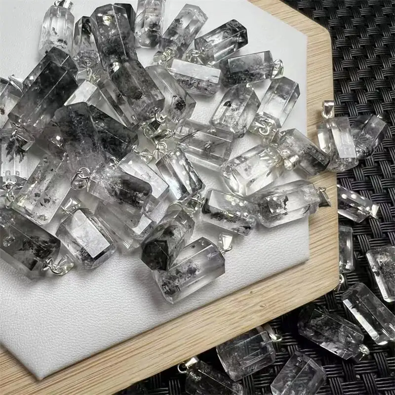 S925 Natural Herkimer Diamond Hexagonal Pillar Pendant Jewelry Crystals Healing Reiki Women Jewelry Specimen Holiday Gift
S925 Natural Herkimer Diamond Hexagonal Pillar Pendant Jewelry Crystals Healing Reiki Women Jewelry Specimen Holiday Gift