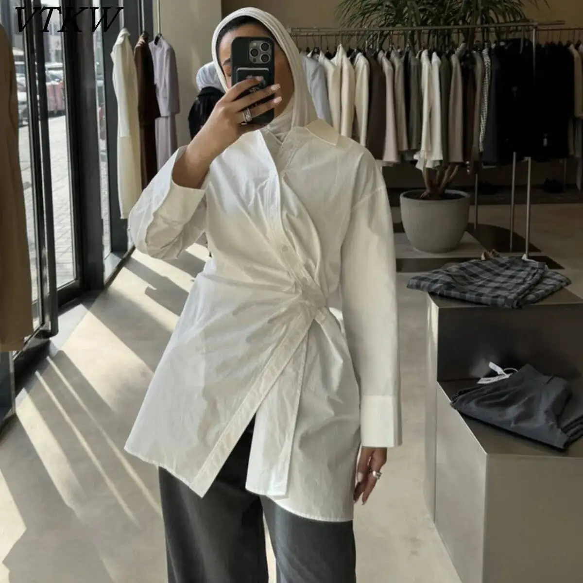 VTKW 2026 New Women Wrap Tie Waist Shirt Collar Long Sleeve Asymmetric Button Down Elegant Casual Office Workwear Blouse
VTKW 2026 New Women Wrap Tie Waist Shirt Collar Long Sleeve Asymmetric Button Down Elegant Casual Office Workwear Blouse