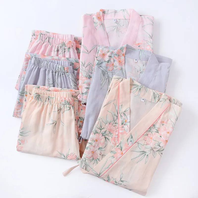 Japanese Kimonos for Women V-Neck Pyjamas Female Pajamas Sets Elegant Cotton Yukata Thin Homeware Women Sleepwear Robe Sets
Japanese Kimonos for Women V-Neck Pyjamas Female Pajamas Sets Elegant Cotton Yukata Thin Homeware Women Sleepwear Robe Sets