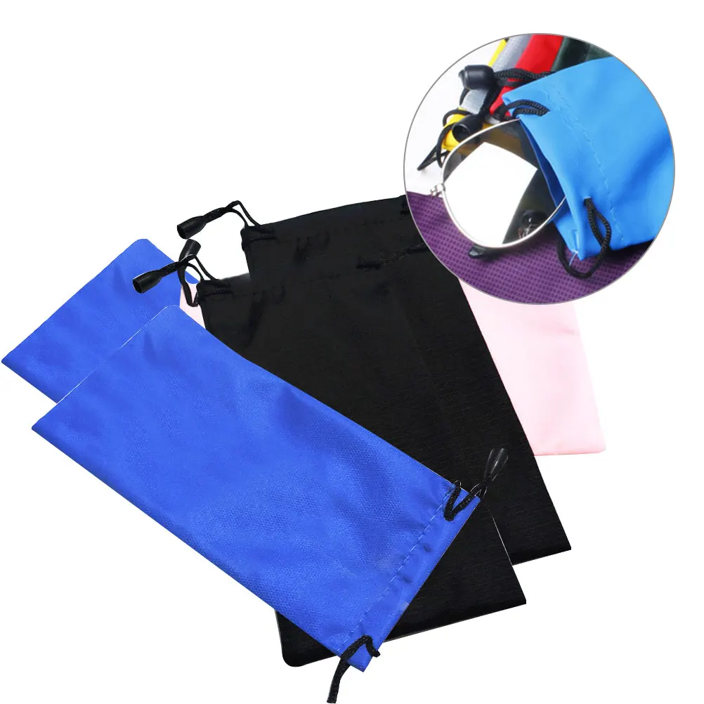 5Pcs Felt Sunglasses Storage Bag Hanging Eyeglasses Pouch Lightweight Portable Organizer Dustproof Protective Case 
5Pcs Felt Sunglasses Storage Bag Hanging Eyeglasses Pouch Lightweight Portable Organizer Dustproof Protective Case