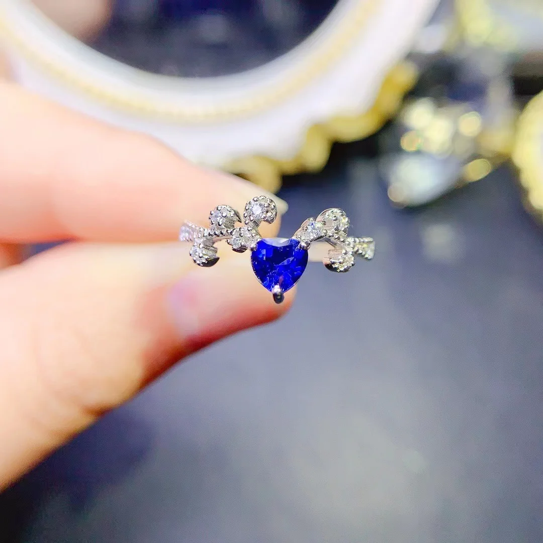 Natural Sapphire Ladies Ring Heart-shaped Gemstone Ladies Birthday Gift Boutique Jewelry
Natural Sapphire Ladies Ring Heart-shaped Gemstone Ladies Birthday Gift Boutique Jewelry