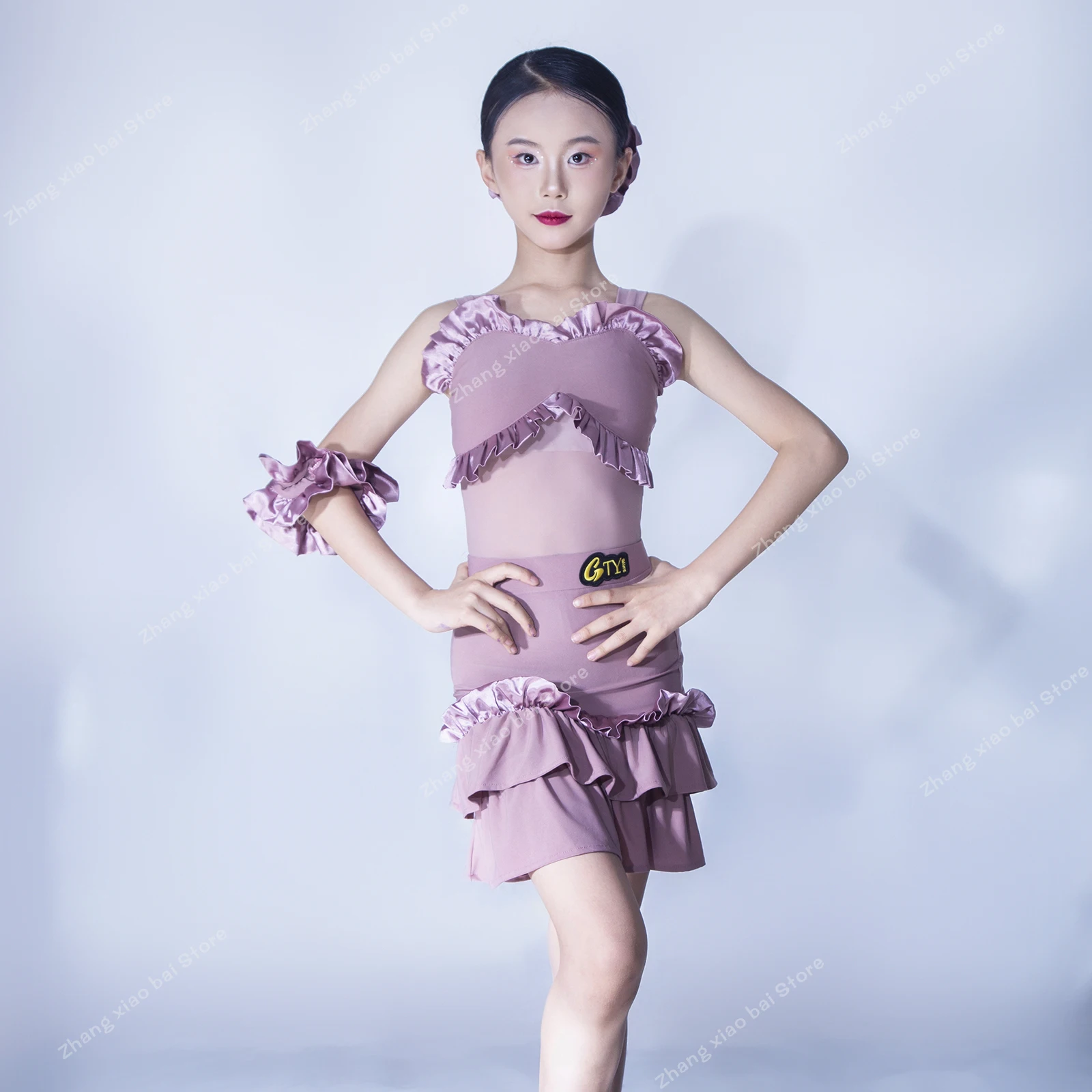 Latin Practice Dress Kids Latin Dance Dress Girls Cha Cha Rumba Dance Clothes Tango Ballroom Dress Standard Girls Dance Skirt
Latin Practice Dress Kids Latin Dance Dress Girls Cha Cha Rumba Dance Clothes Tango Ballroom Dress Standard Girls Dance Skirt