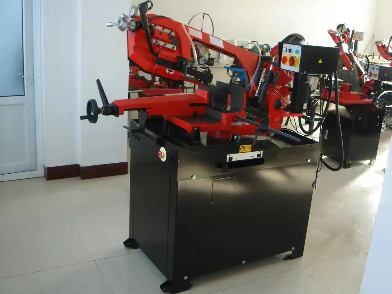 For Manual Hydraulic Metal Alloy Aluminium Copper Steel Stainless Cutting Band Saw Machine m
For Manual Hydraulic Metal Alloy Aluminium Copper Steel Stainless Cutting Band Saw Machine m