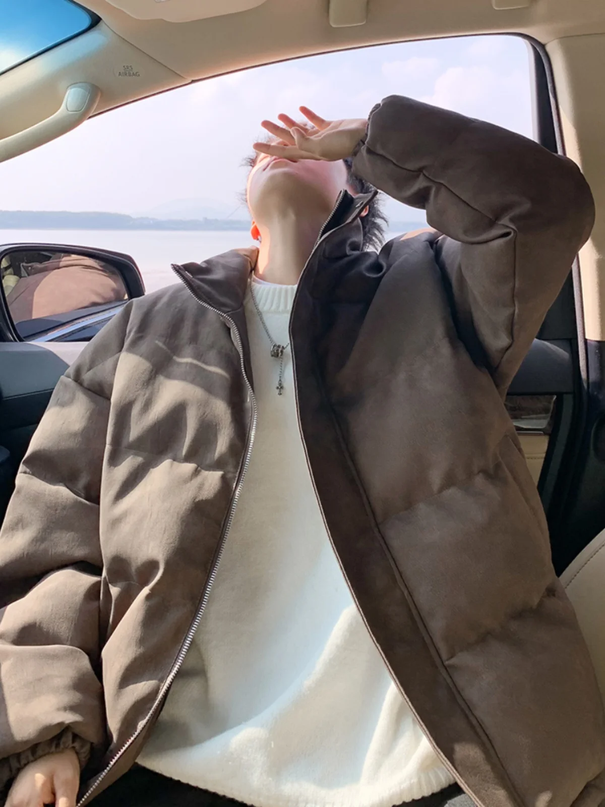 Утепленная куртка из искусственной кожи и хлопка в винтажном американском стиле оверсайз для мальчиков-подростков, зимняя теплая утолщенная модель
Утепленная куртка из искусственной кожи и хлопка в винтажном американском стиле оверсайз для мальчиков-подростков, зимняя теплая утолщенная модель