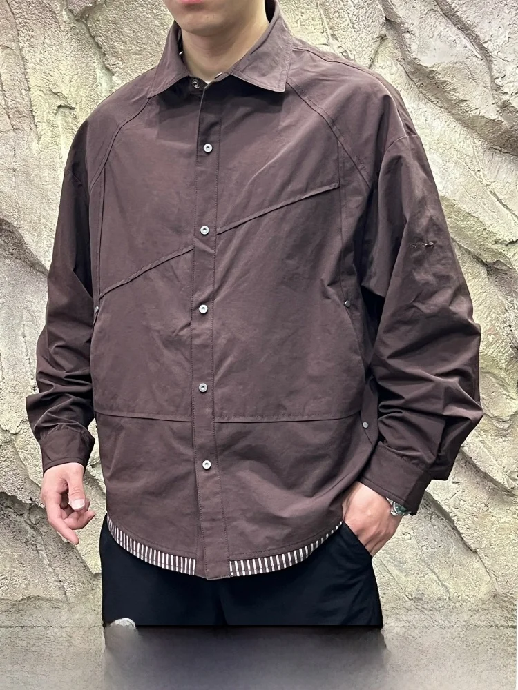 Advanced Feel 3D Tailored Lapel Jacket Shirt for Men Loose American Trendy Brand Outerwear Spring 2026 Standard Fit Long Sleeve
Advanced Feel 3D Tailored Lapel Jacket Shirt for Men Loose American Trendy Brand Outerwear Spring 2026 Standard Fit Long Sleeve