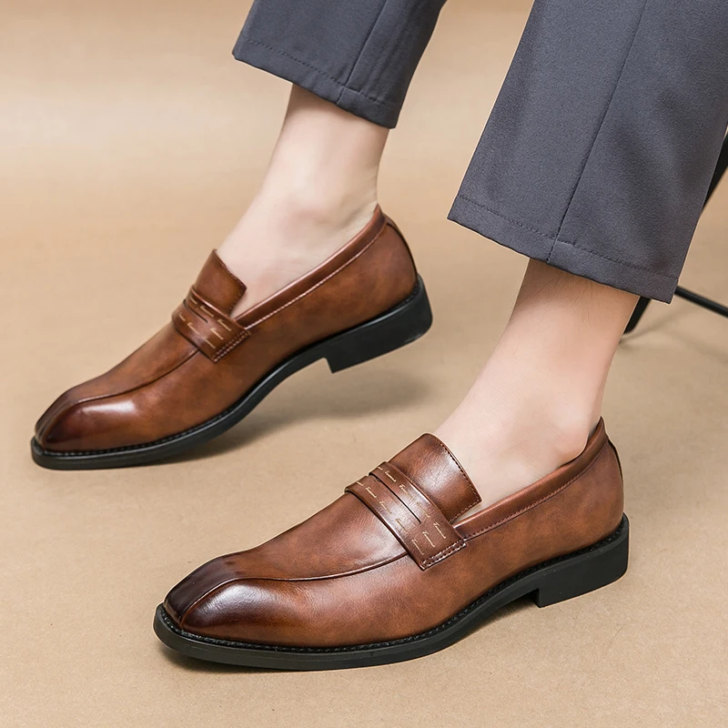 New men business loafers men casual comfortable versatile fashionable suit leather shoes wedding banquet shoes men sizes 38-46
New men business loafers men casual comfortable versatile fashionable suit leather shoes wedding banquet shoes men sizes 38-46