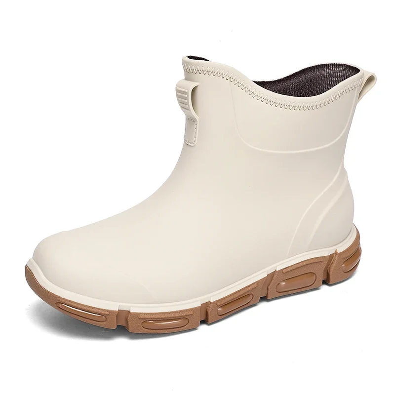 Новые мужские дождевые ботинки до середины икры для защиты от дождя осенью и зимой, обувь для поваров, высокие уличные ботинки для мужчин.
Новые мужские дождевые ботинки до середины икры для защиты от дождя осенью и зимой, обувь для поваров, высокие уличные ботинки для мужчин.