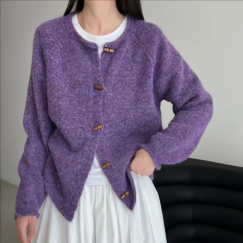 Autumn new casual o-neck sweater coat women's long sleeve knitted cardigan
Autumn new casual o-neck sweater coat women's long sleeve knitted cardigan