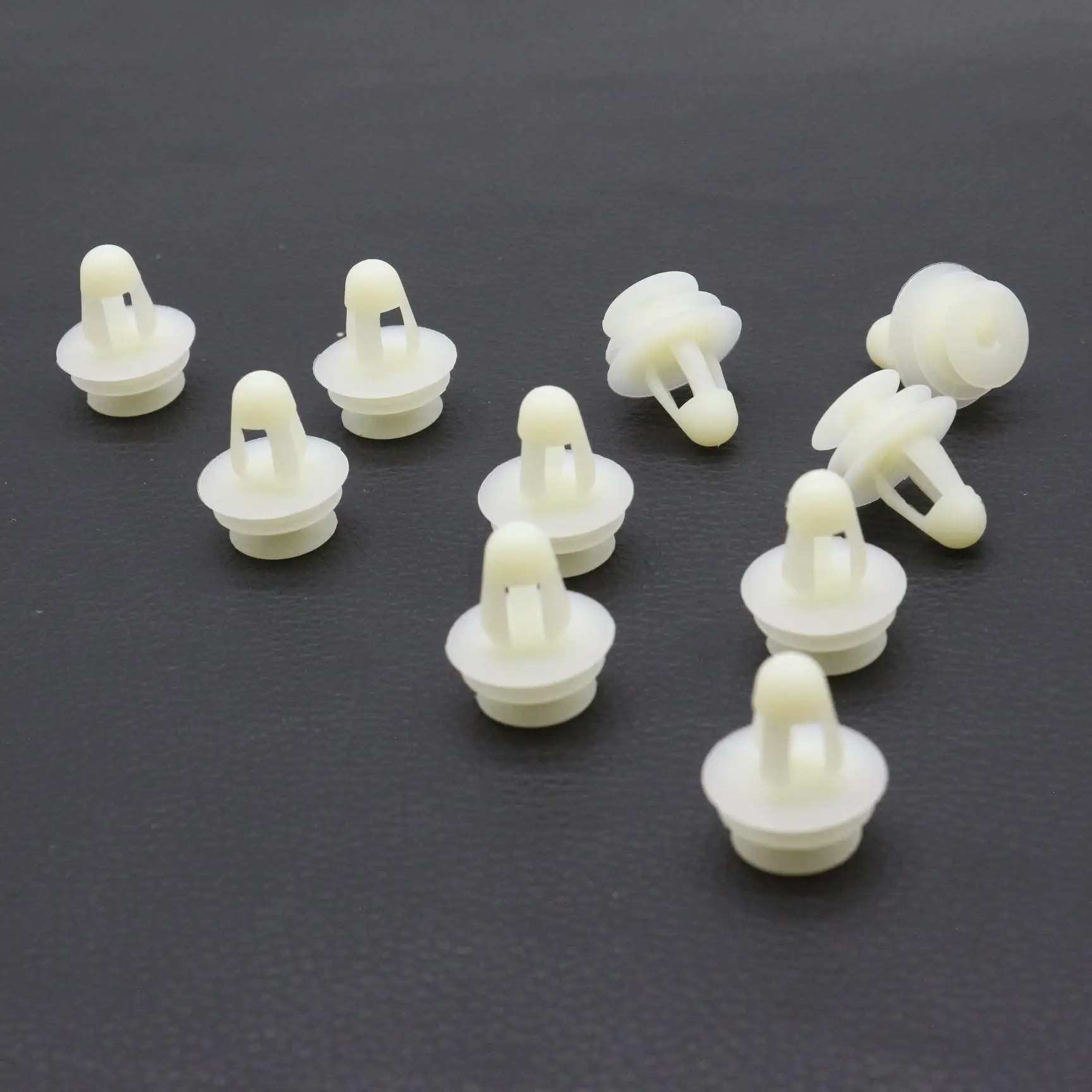 10 Pcs White Nylon Door Trim Panel Moulding Clip Fastener For Nissan Altima GT-R Armada Versa Infiniti QX80 Rogue 01553-30001
10 Pcs White Nylon Door Trim Panel Moulding Clip Fastener For Nissan Altima GT-R Armada Versa Infiniti QX80 Rogue 01553-30001
