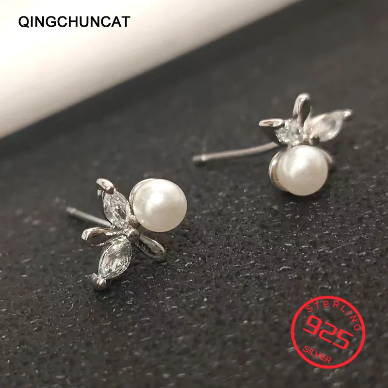 Сверкающие круглые серьги-гвоздики с кубическим цирконием, модные аксессуары для девушек, повседневные украшения, простые и стильные, для женщин, 2026
Сверкающие круглые серьги-гвоздики с кубическим цирконием, модные аксессуары для девушек, повседневные украшения, простые и стильные, для женщин, 2026