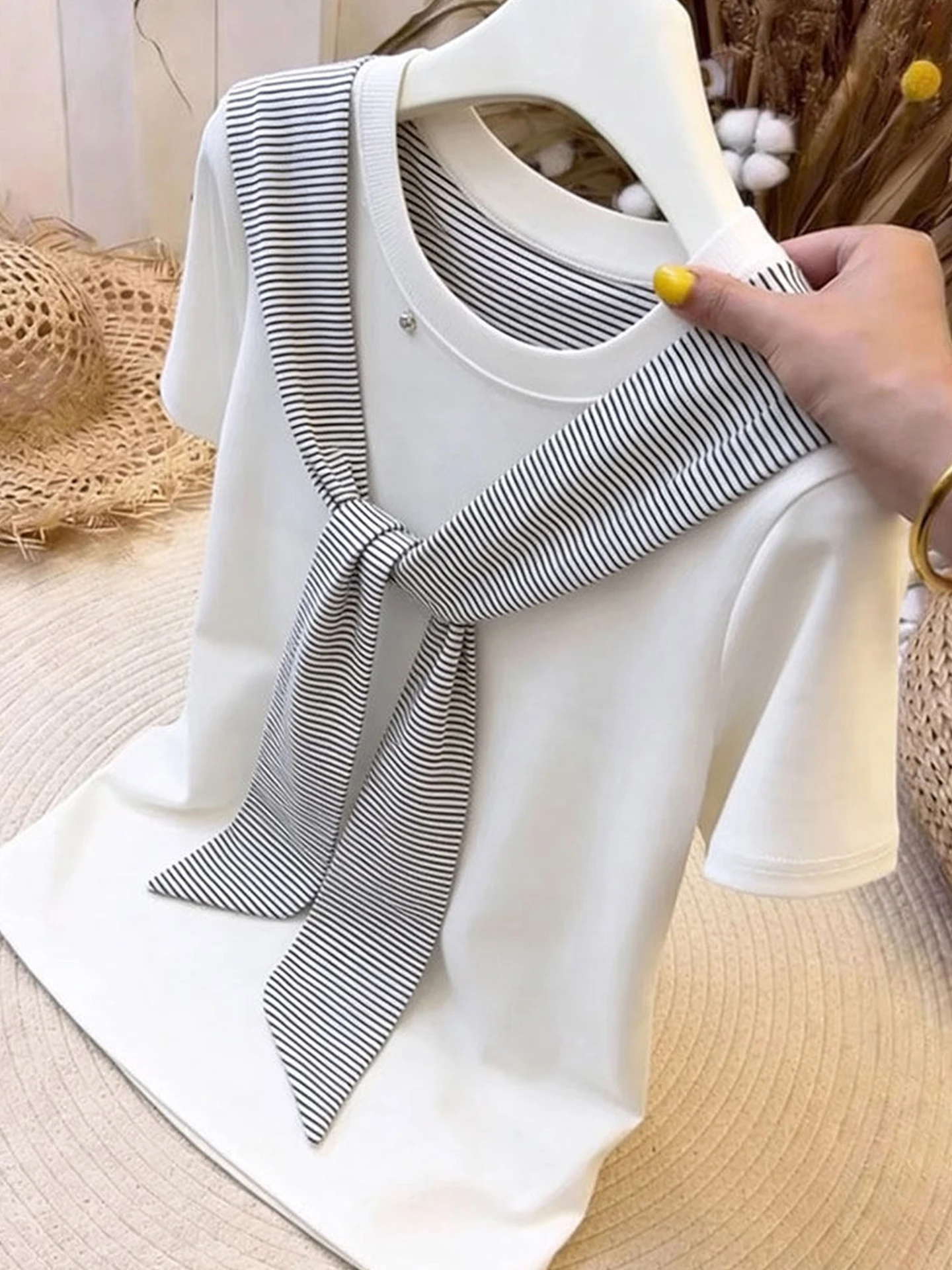 Versatile Comfortable Soft T-Shirt with Knot Design Striped Casual Summer Elegant Leisure Women's Knitted Top for All Sizes
Versatile Comfortable Soft T-Shirt with Knot Design Striped Casual Summer Elegant Leisure Women's Knitted Top for All Sizes