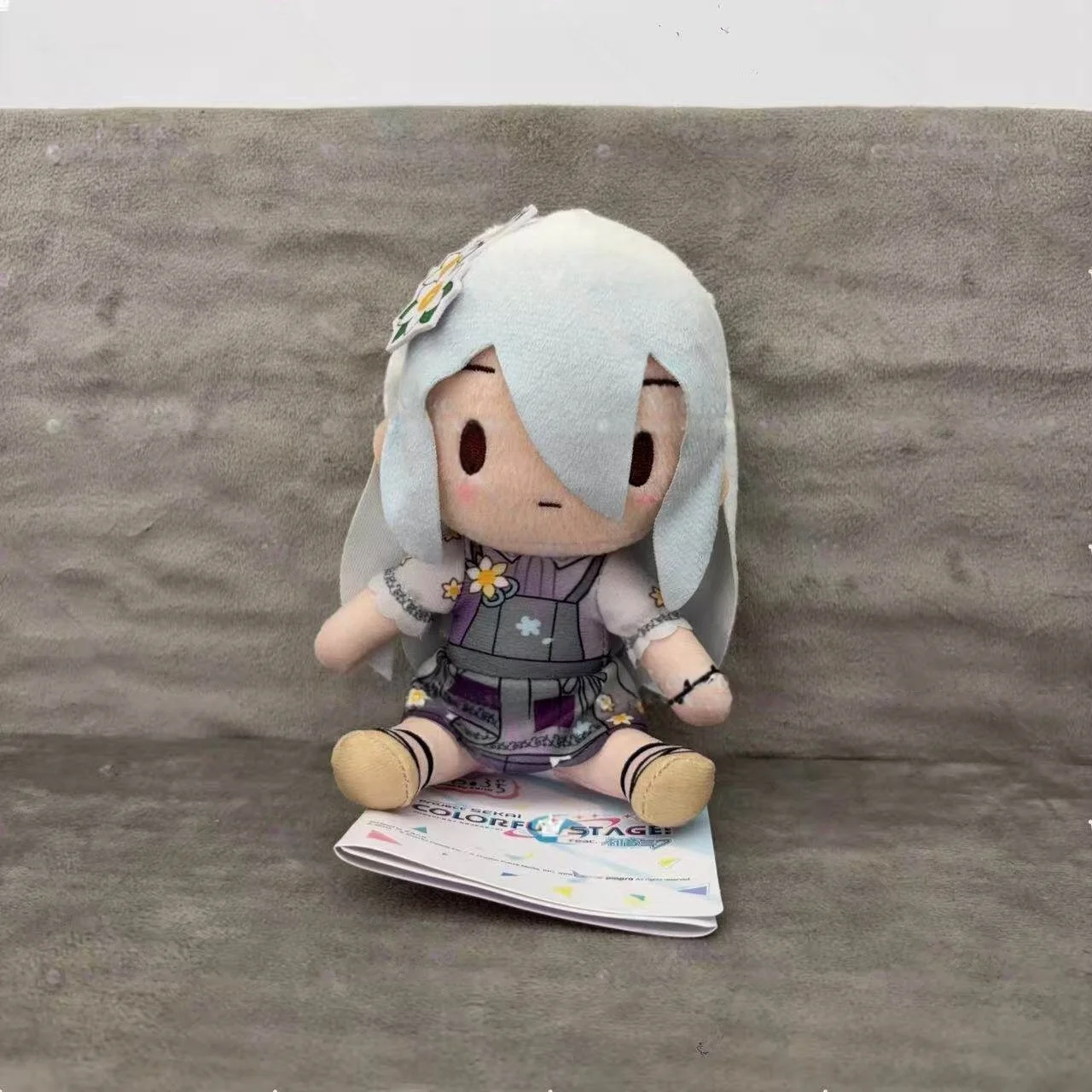 In Stock Genuine Sega Project Sekai Pjsk 25h 12cm Japanese Version Plush Dolls Pendant Grey Collectible Anime Hanging Ornament
In Stock Genuine Sega Project Sekai Pjsk 25h 12cm Japanese Version Plush Dolls Pendant Grey Collectible Anime Hanging Ornament