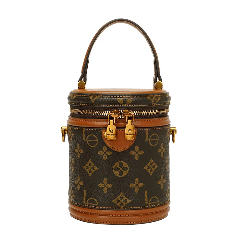 Diaper Bag Fashionable Trendy Stylish High-End Leather Crossbody Handbag Women Unique Leisure Business Commuter
Diaper Bag Fashionable Trendy Stylish High-End Leather Crossbody Handbag Women Unique Leisure Business Commuter