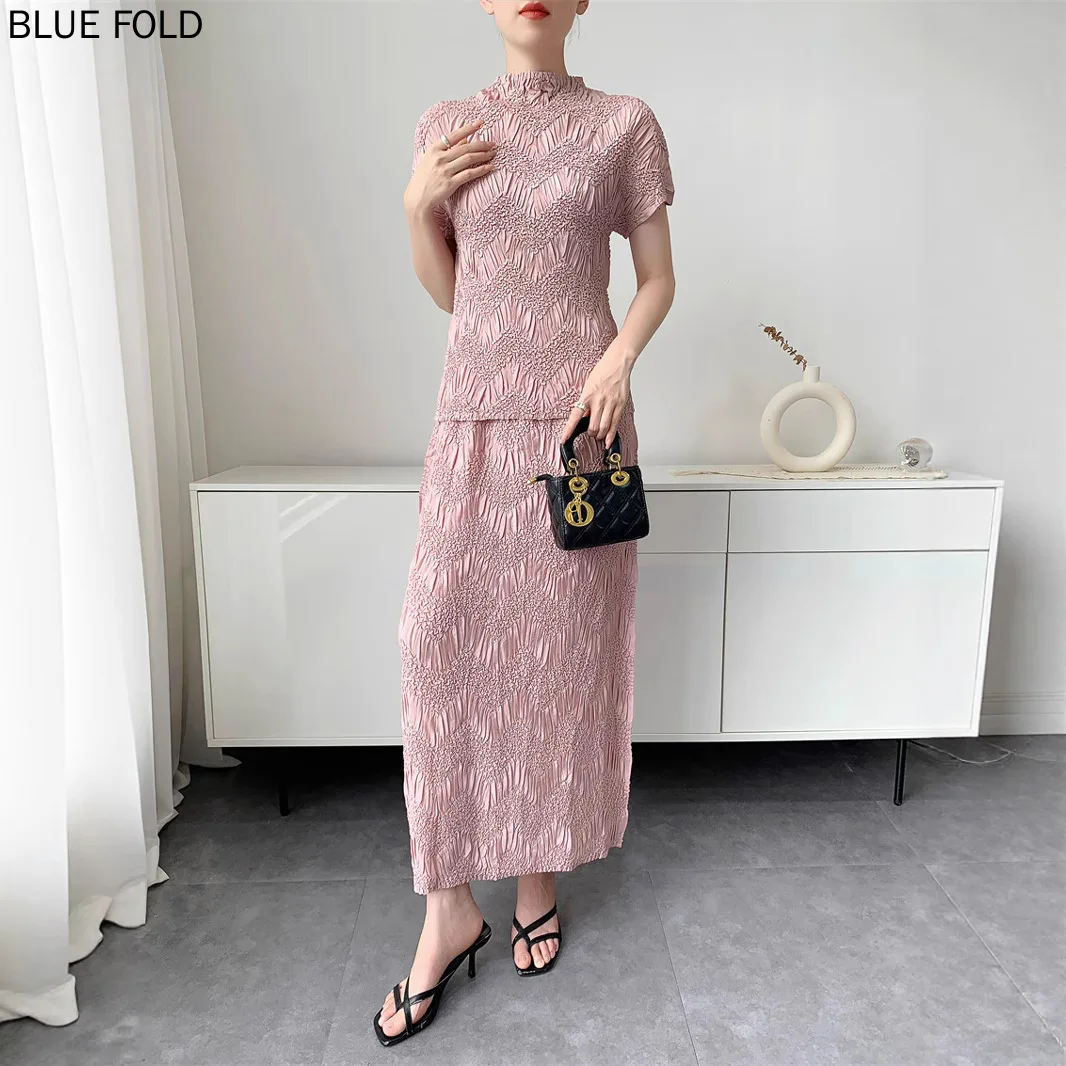 2025 Summer New Floral Print Skirt and Slimming Miyake Style High-End Pleated Top Two-Piece Set PLEATS Skirt Sets
2025 Summer New Floral Print Skirt and Slimming Miyake Style High-End Pleated Top Two-Piece Set PLEATS Skirt Sets