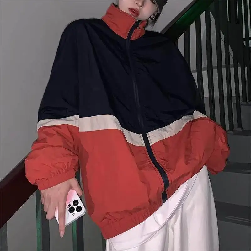 Stylish Streetwear Jacket Color Block Hip Hop Couple Outerwear Student Polyester Fiber Long Sleeve Zipper Closure Striped Pat...
Stylish Streetwear Jacket Color Block Hip Hop Couple Outerwear Student Polyester Fiber Long Sleeve Zipper Closure Striped Pat...