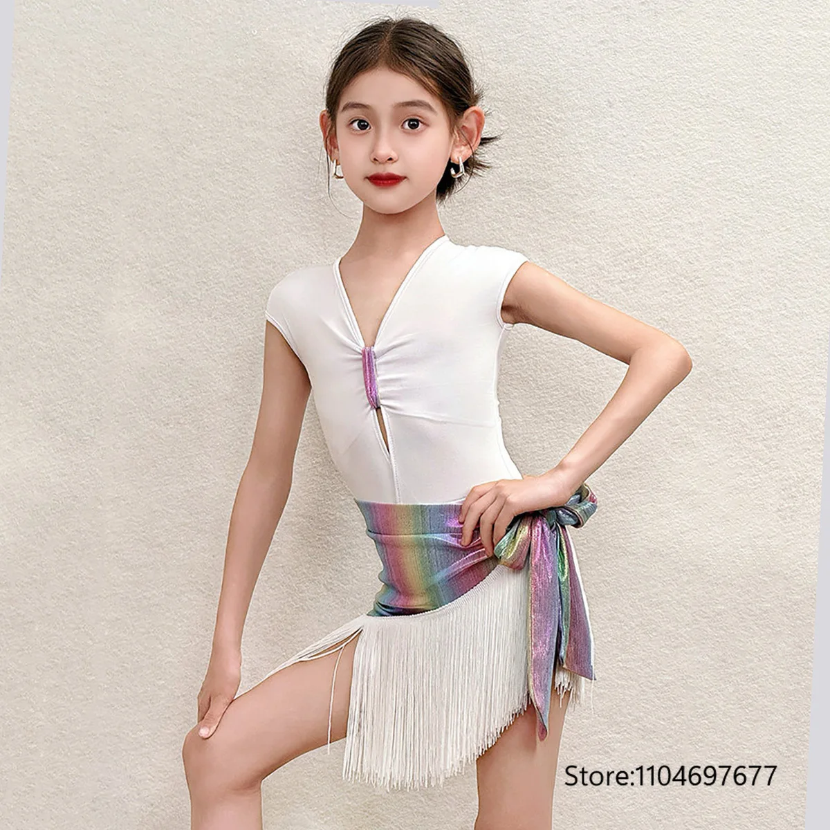 Children Girls Latin Dancewear Practice Bodysuit and Laser Gradient Tassel Hip Towel Skirt Rumba Dance Competition Costume
Children Girls Latin Dancewear Practice Bodysuit and Laser Gradient Tassel Hip Towel Skirt Rumba Dance Competition Costume