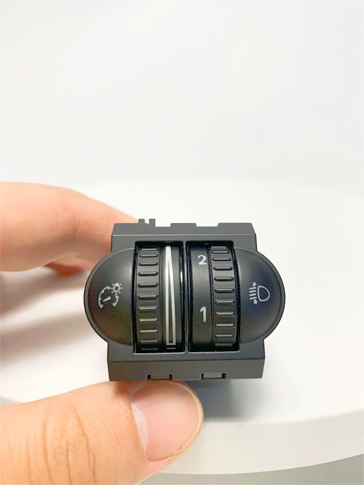For Volkswagen Golf 6 GTI 12-19 New for Suiteng headlight light adjustment switch, meter brightness switch
For Volkswagen Golf 6 GTI 12-19 New for Suiteng headlight light adjustment switch, meter brightness switch