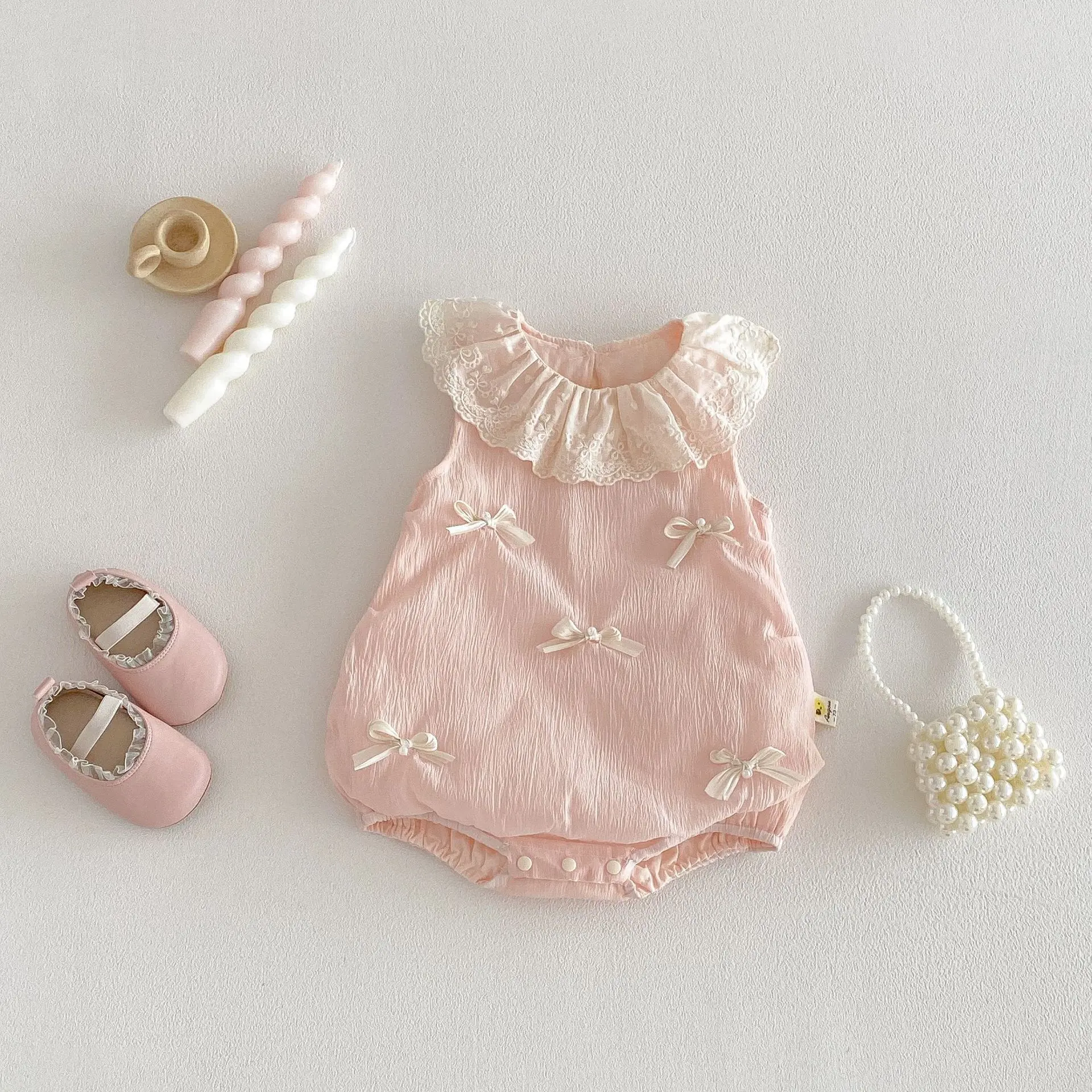 Baby Jumpsuit Summer, Female Baby, One Month Old, Hundred Days Old Romper Lace Collar, Bow, Go Out, Fart, Crawl Suit
Baby Jumpsuit Summer, Female Baby, One Month Old, Hundred Days Old Romper Lace Collar, Bow, Go Out, Fart, Crawl Suit