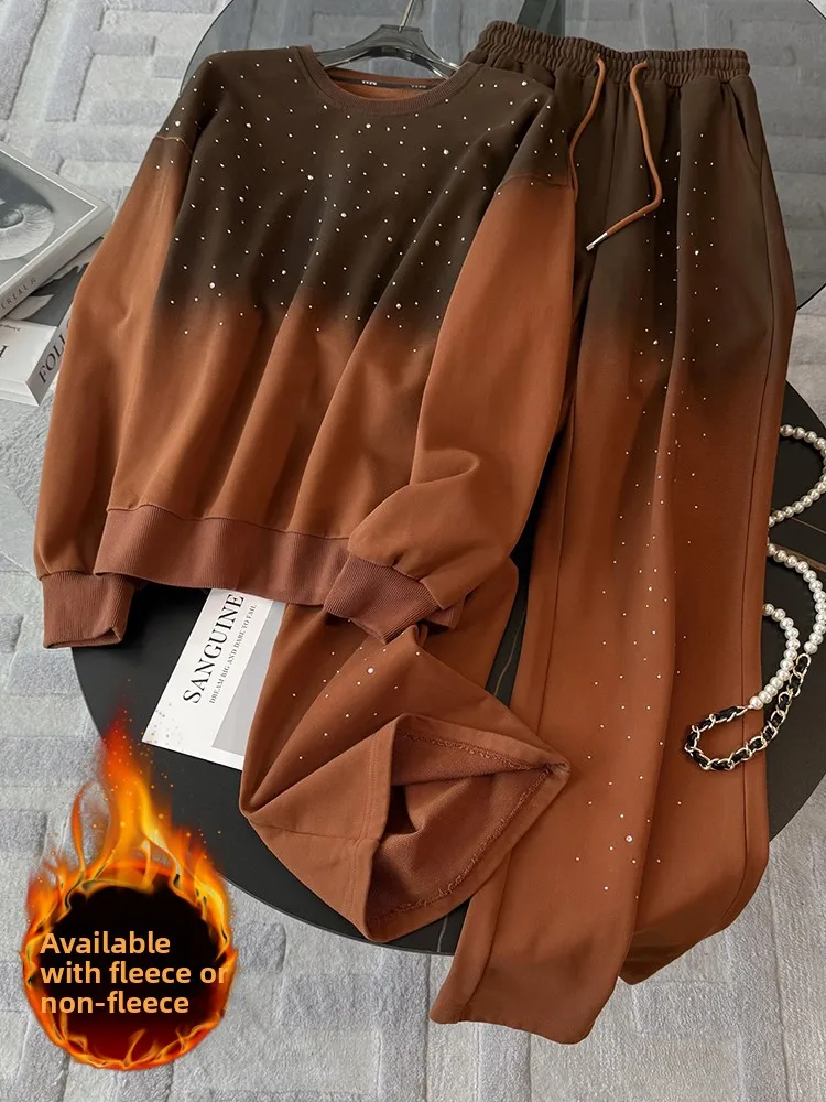 Fashionable Street Style Women's Sportswear Set Winter Luxury Feel Fleece Lined Sweatshirt Wide Leg Pants Two Piece Set
Fashionable Street Style Women's Sportswear Set Winter Luxury Feel Fleece Lined Sweatshirt Wide Leg Pants Two Piece Set