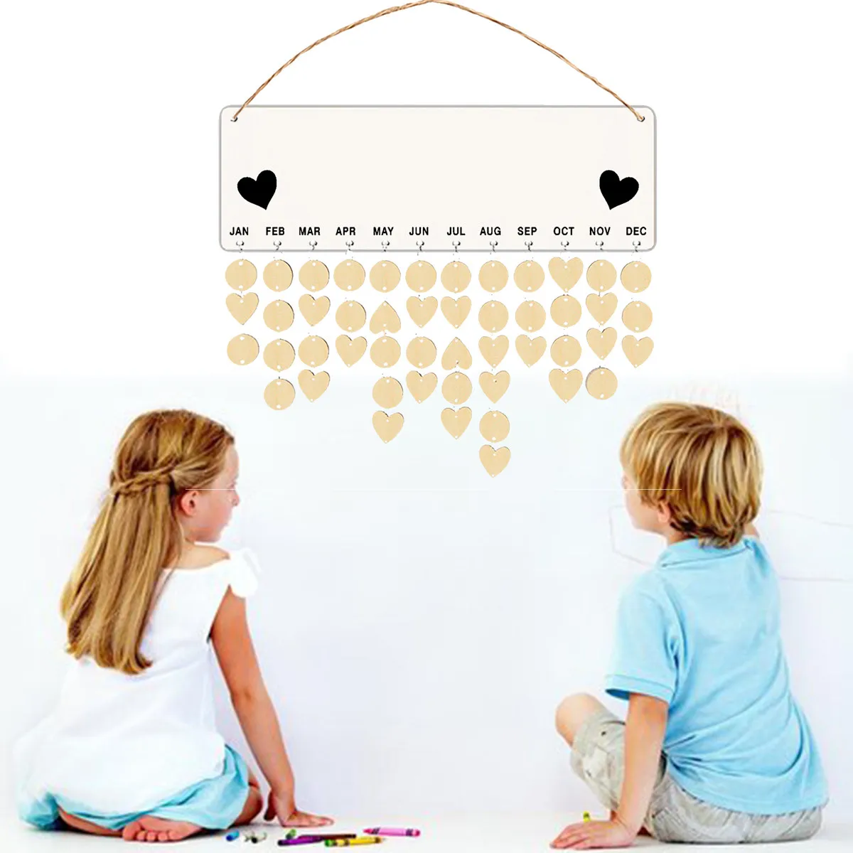 Wooden Date Display Birthday Reminder Board Hanging Calendar Ornament with Rope Clips Fine Surface Treatment Round Heart Chips
Wooden Date Display Birthday Reminder Board Hanging Calendar Ornament with Rope Clips Fine Surface Treatment Round Heart Chips