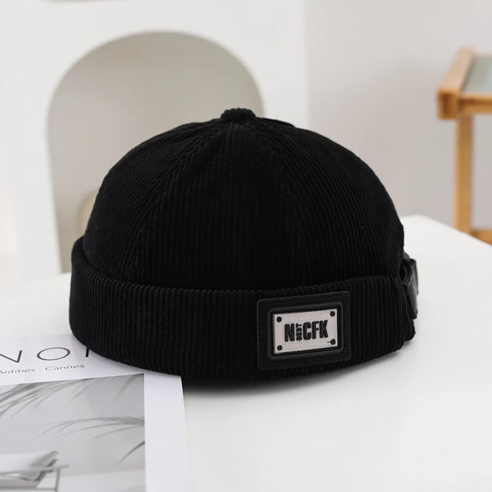 Casual Retro Corduroy Hat Versatile Adjustable Hip-Hop Hat Japanese Style Brimless Hat Unisex Fit
Casual Retro Corduroy Hat Versatile Adjustable Hip-Hop Hat Japanese Style Brimless Hat Unisex Fit