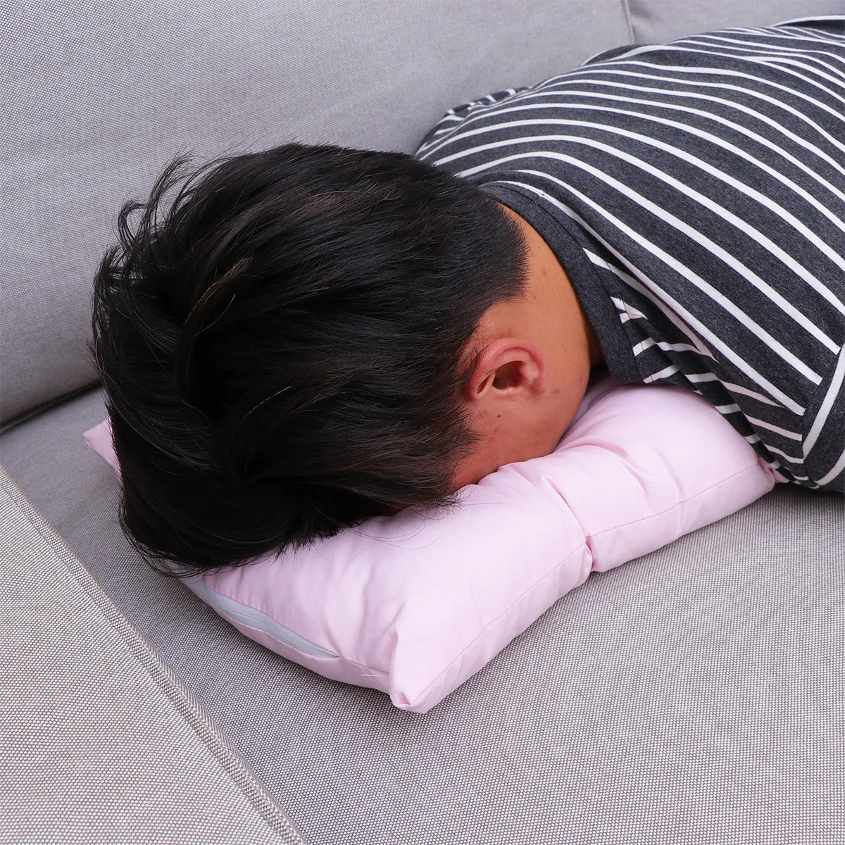Cotton Face Massage Pillow for Beauty Bed Spa Salon Cushion Breathable Hole Design Dust Mite Resistant Comfortable
Cotton Face Massage Pillow for Beauty Bed Spa Salon Cushion Breathable Hole Design Dust Mite Resistant Comfortable