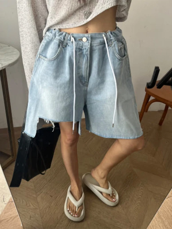 Retro Washed Asymmetrical Cut Denim Shorts Women's Summer Loose Frayed Wide Leg Mid-Pants Five-Quarter Length Jeans
Retro Washed Asymmetrical Cut Denim Shorts Women's Summer Loose Frayed Wide Leg Mid-Pants Five-Quarter Length Jeans