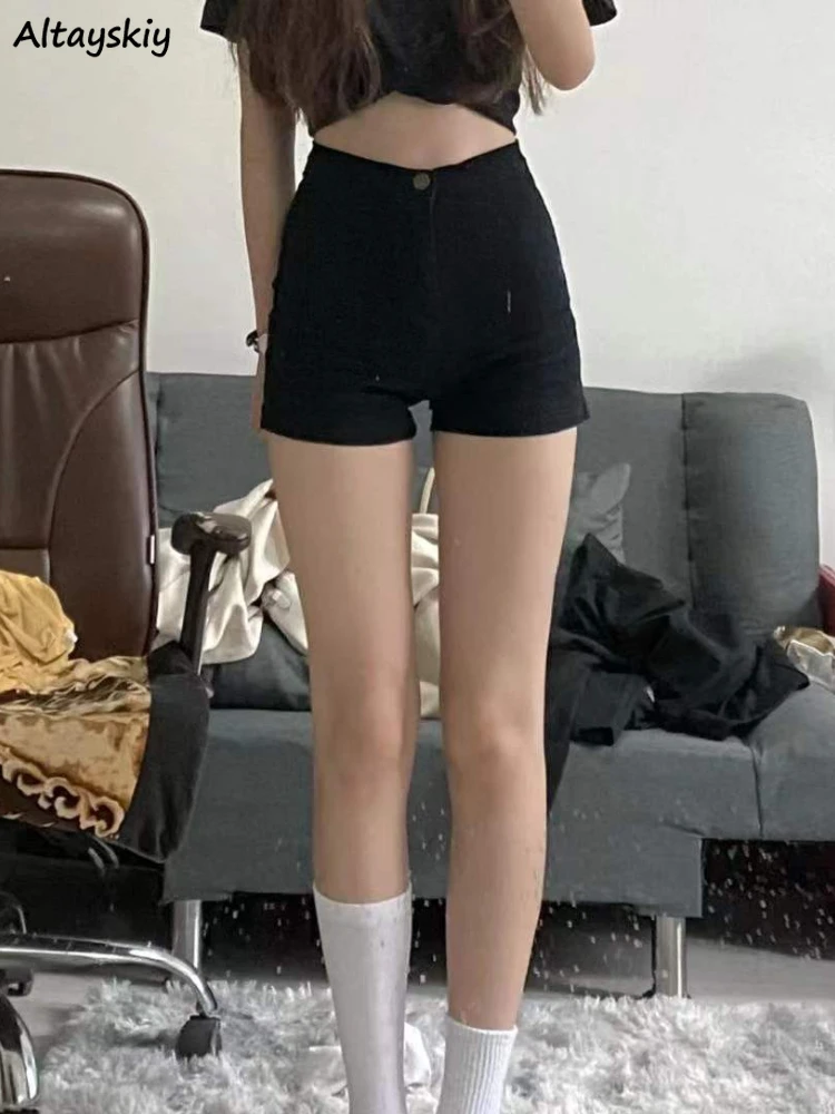 Skinny Shorts Women New Denim Black Summer Hotsweet Sexy Young Simple Vintage American Style Streetwear Elastic Harajuku Popular
Skinny Shorts Women New Denim Black Summer Hotsweet Sexy Young Simple Vintage American Style Streetwear Elastic Harajuku Popular