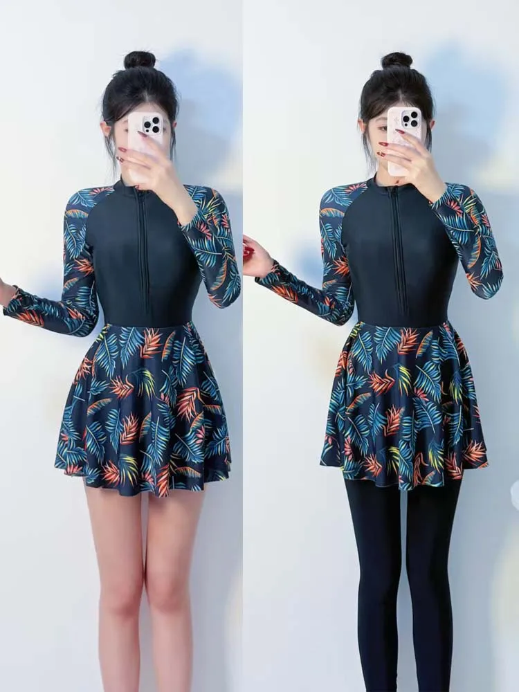 Ele One-Piece Swimsuit Long Sve Women's Thermal Bathing Suit Belly Covering Swimwear for Swimming Pool And Hot Spring
Ele One-Piece Swimsuit Long Sve Women's Thermal Bathing Suit Belly Covering Swimwear for Swimming Pool And Hot Spring