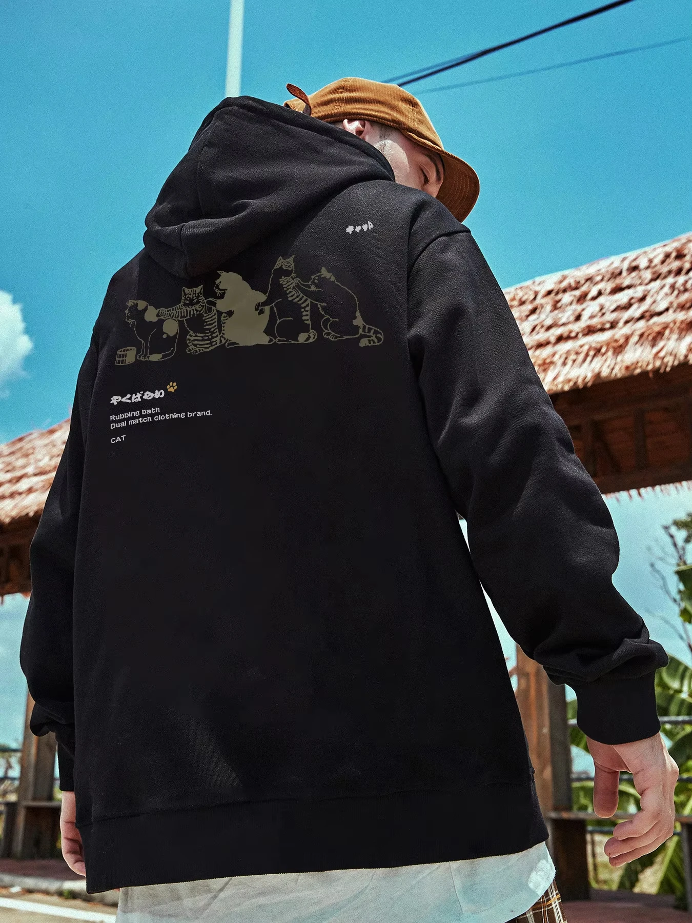 Толстовка с забавным мультяшным принтом в японском стиле, осенне-зимние мужские свободные толстовки, повседневная уличная одежда
Толстовка с забавным мультяшным принтом в японском стиле, осенне-зимние мужские свободные толстовки, повседневная уличная одежда