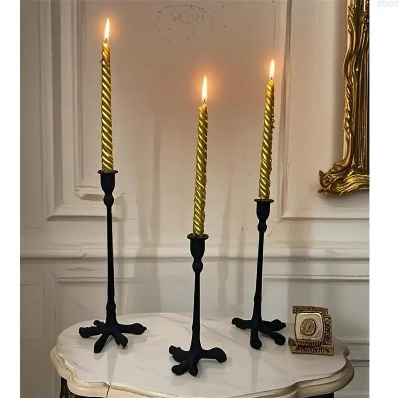 23GA Retro Metal Candlestick Holder с когтями дизайна подсвечника для обеденного стола
23GA Retro Metal Candlestick Holder с когтями дизайна подсвечника для обеденного стола