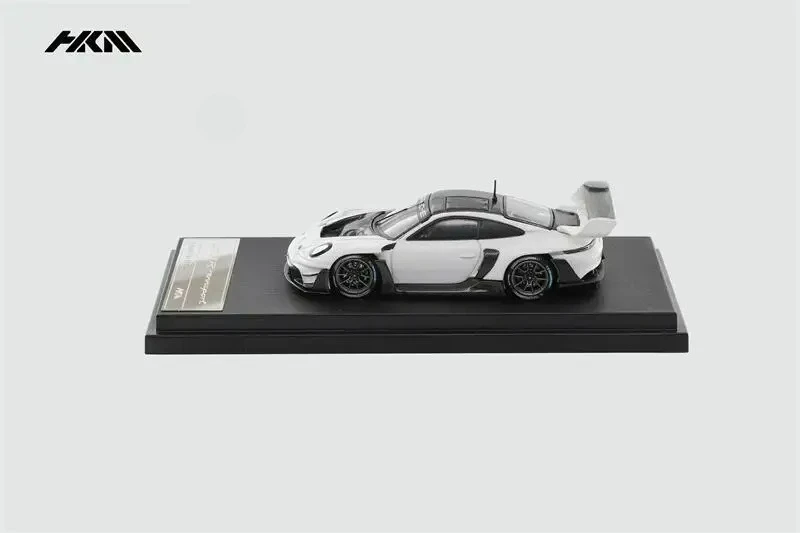 HKM 1:64 GT3 R Rennspor Large Tail Wing Limited 999, литая под давлением коллекция моделей автомобилей, миниатюрная коллекция
HKM 1:64 GT3 R Rennspor Large Tail Wing Limited 999, литая под давлением коллекция моделей автомобилей, миниатюрная коллекция