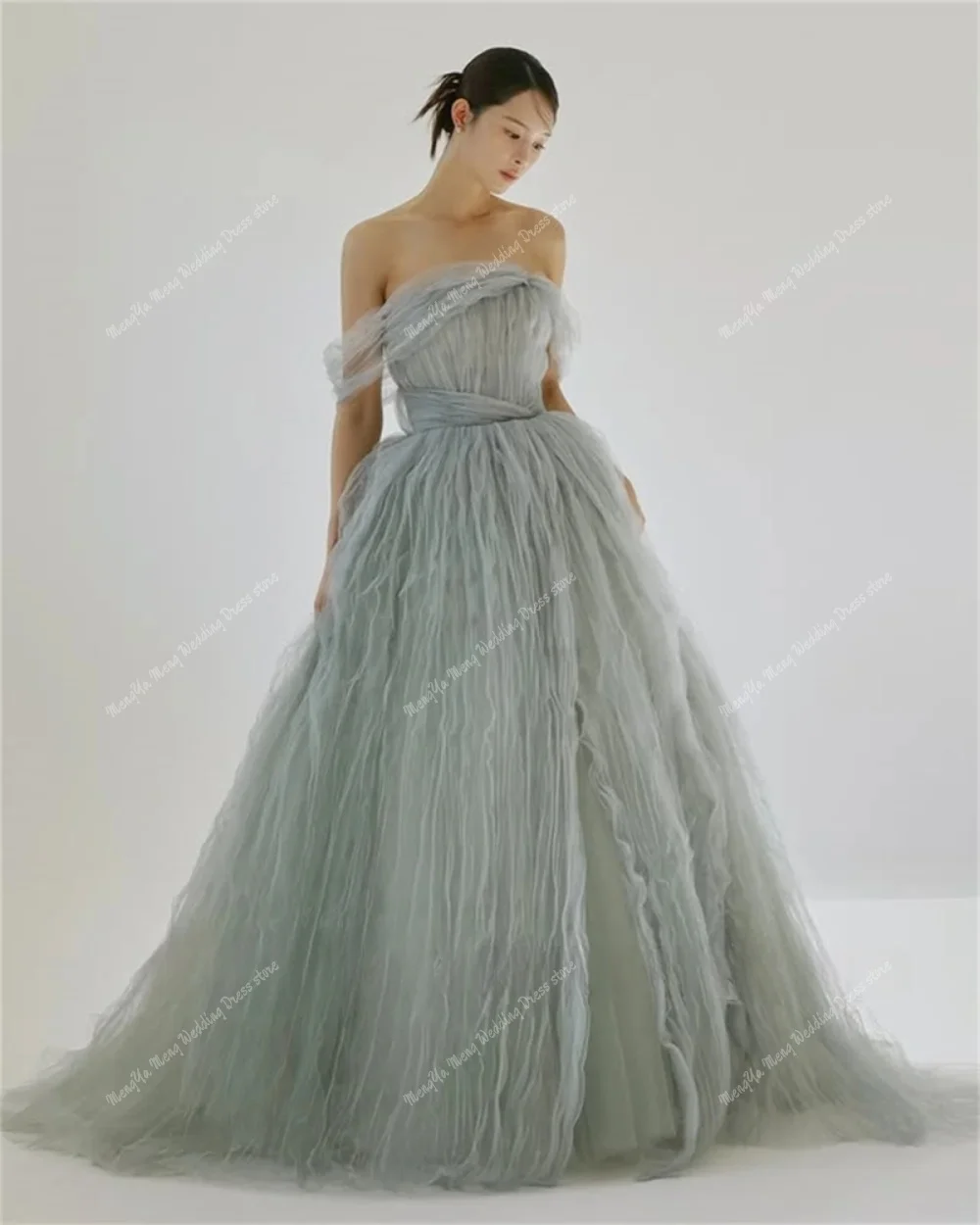 Fantasy Blue A Line Princess Korea Prom Dresses Customized Strapless Pleat Tulle Evening Gowns Wedding Photo shoot Floor Length
Fantasy Blue A Line Princess Korea Prom Dresses Customized Strapless Pleat Tulle Evening Gowns Wedding Photo shoot Floor Length