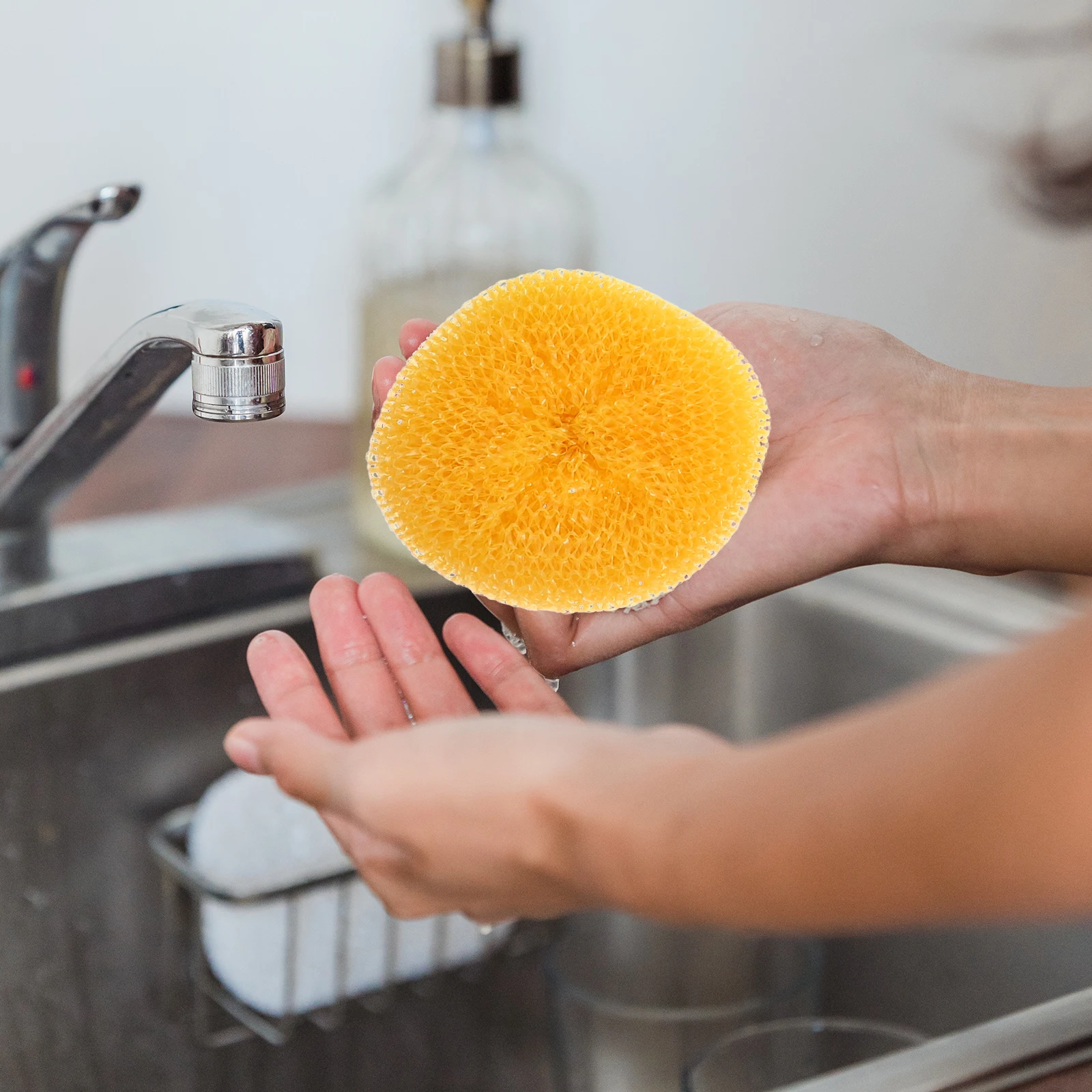 30 Pcs Dishwashing Ball Kitchen Scrubber Non Scratch Round Brush Pot Cleaner Plastic Steel Sponge Pad Home Supplies
30 Pcs Dishwashing Ball Kitchen Scrubber Non Scratch Round Brush Pot Cleaner Plastic Steel Sponge Pad Home Supplies